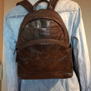 🧛‍♀️FRYE “Melissa” Backpack🧛‍♀️